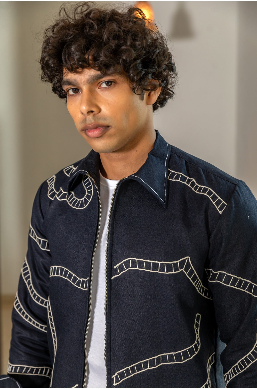 NIGHT BLUE LINEN JACKET