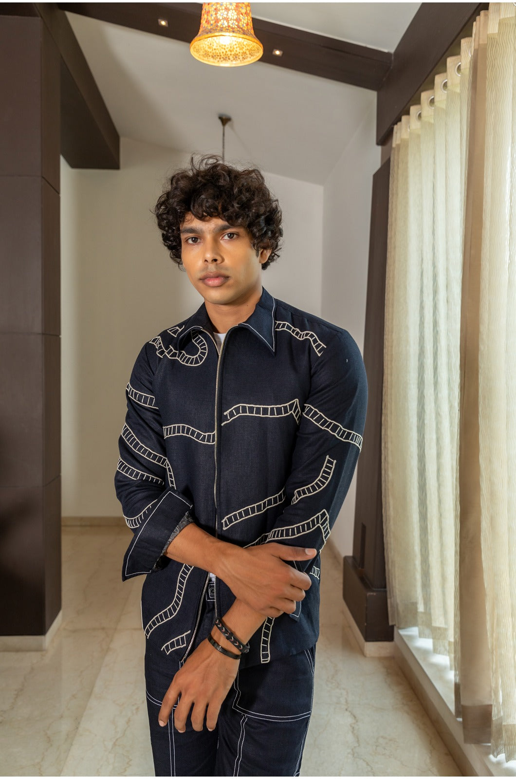 NIGHT BLUE LINEN JACKET